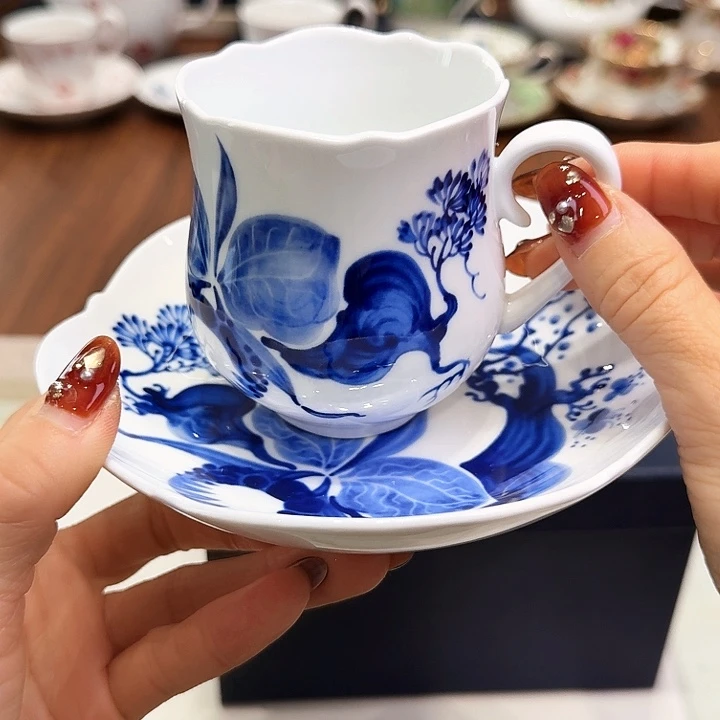 瓷片杯子杯子杯子水杯水杯杯子
