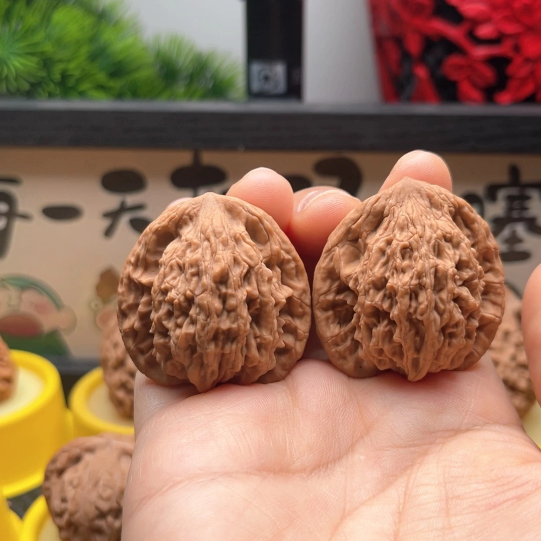 S***E吊坠桃核38麦穗虎头
