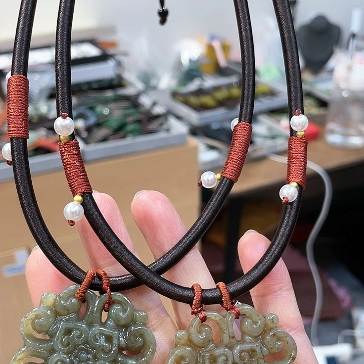 【闪购商品】和田玉未镶嵌颈饰