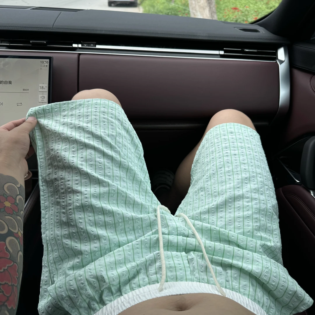 薄荷曼波绿色格子短裤男女夏季bf慵懒泡泡纱五分裤冰丝速干沙滩裤