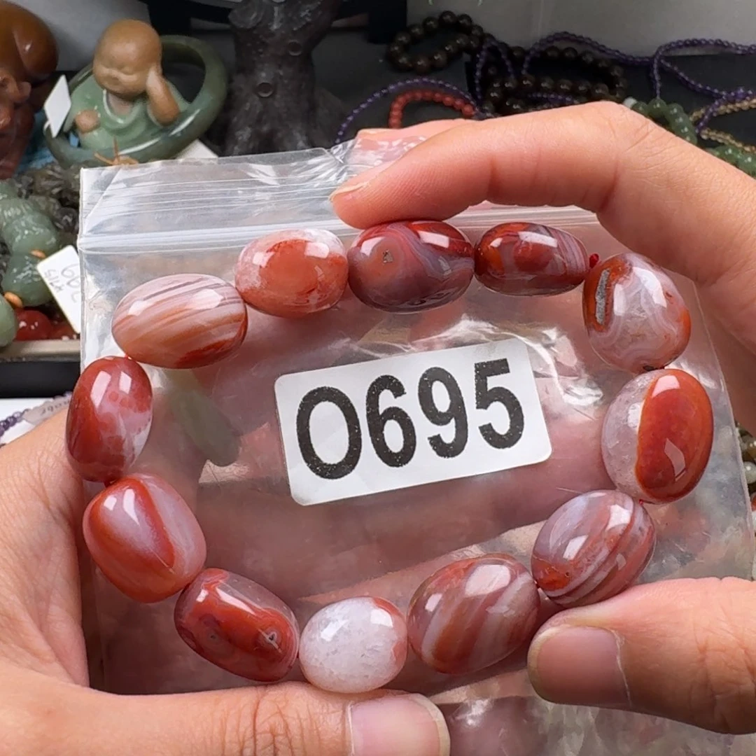 南红玛瑙未镶嵌珠宝奇石