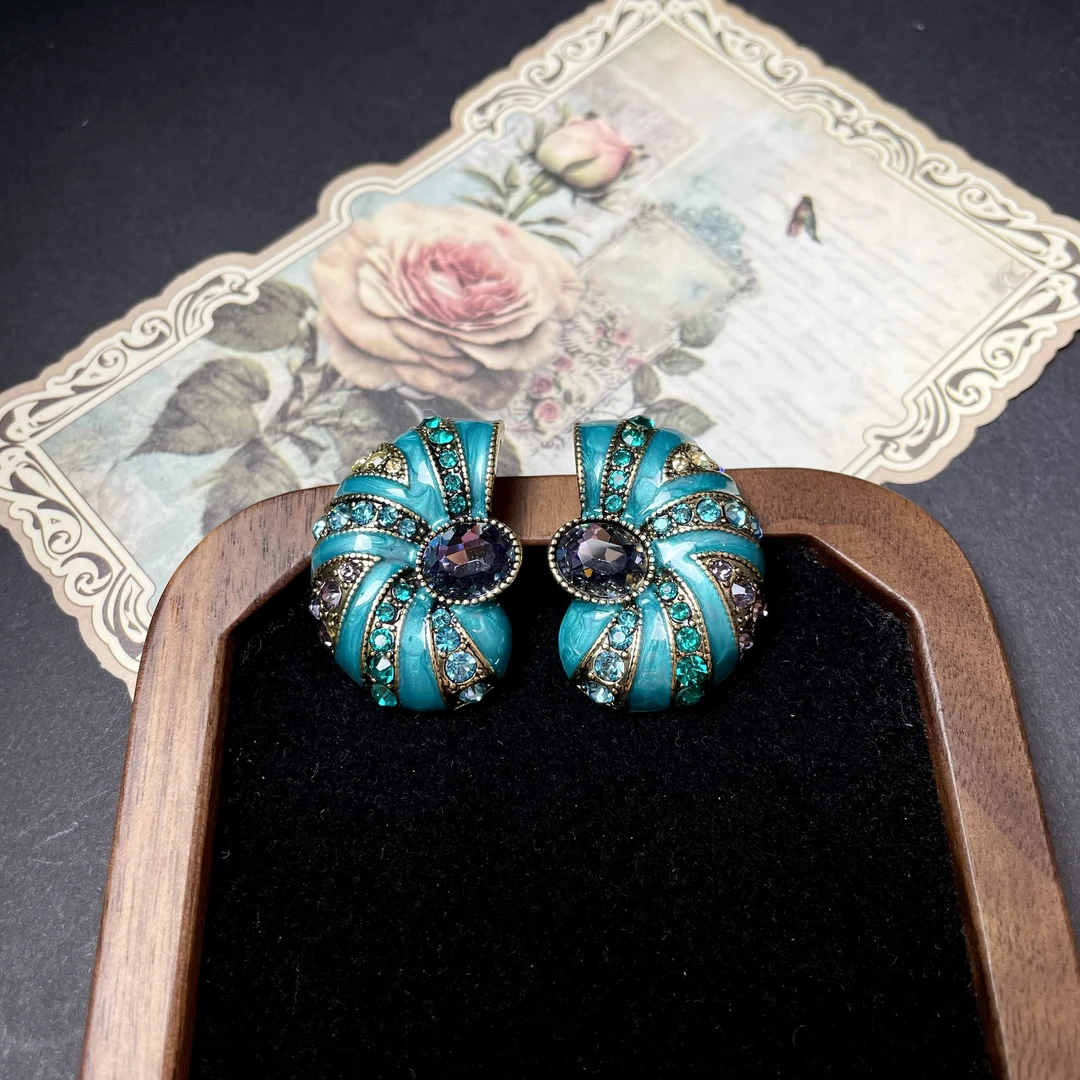 铜合金耳饰 买三送一  潮流蓝色轻奢时尚复古古风中古耳钉