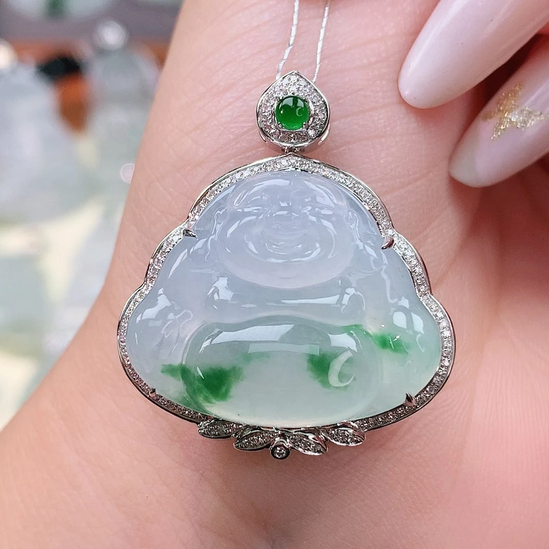 颈饰18K金镶嵌翡翠佛公