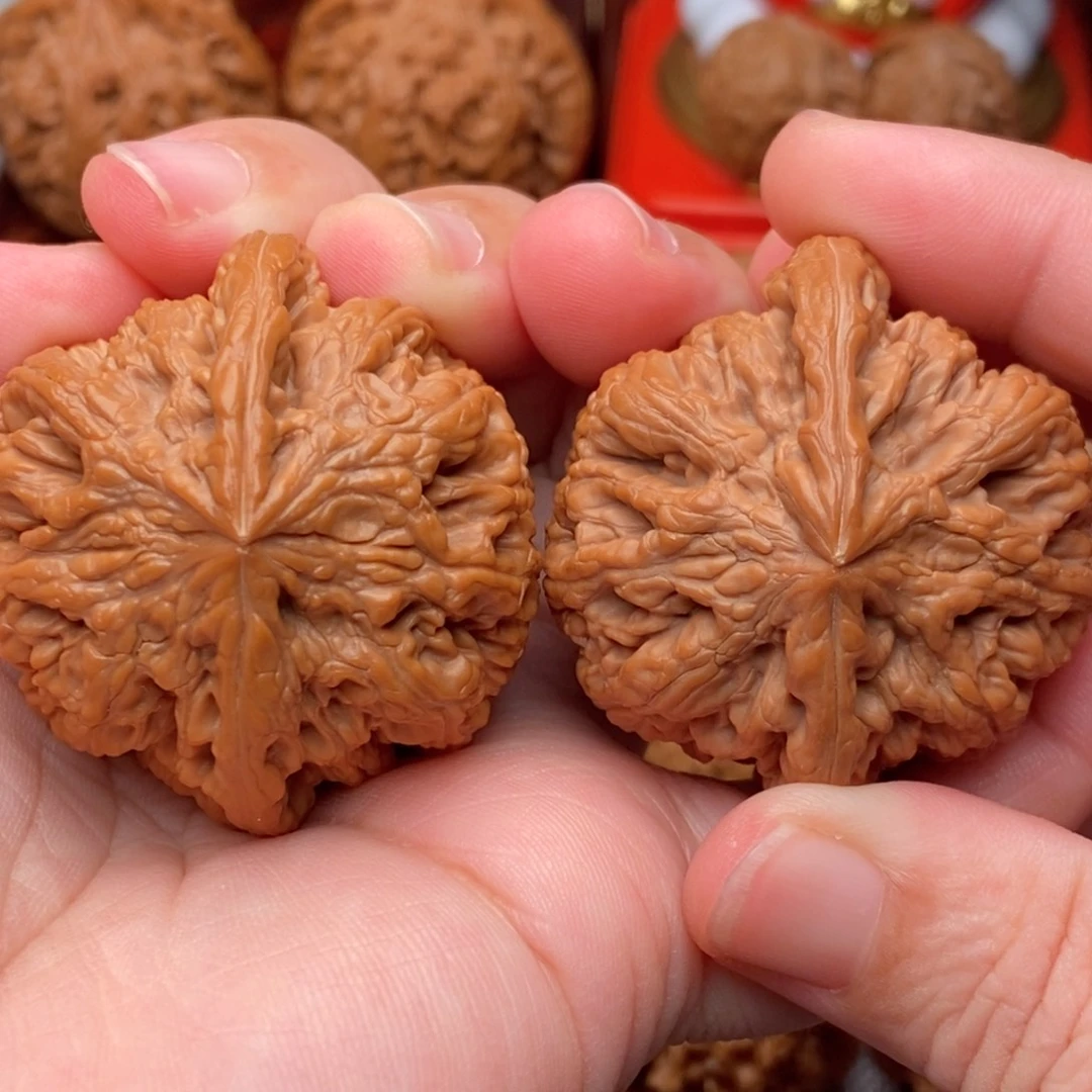 山***虎把件文玩核桃45全粗筋