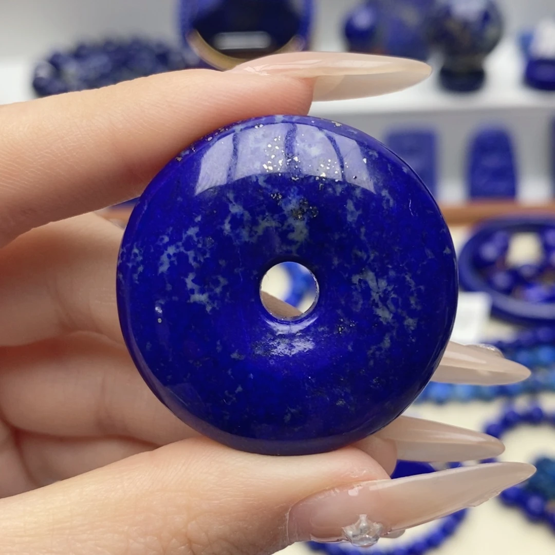 青金石未镶嵌颈饰