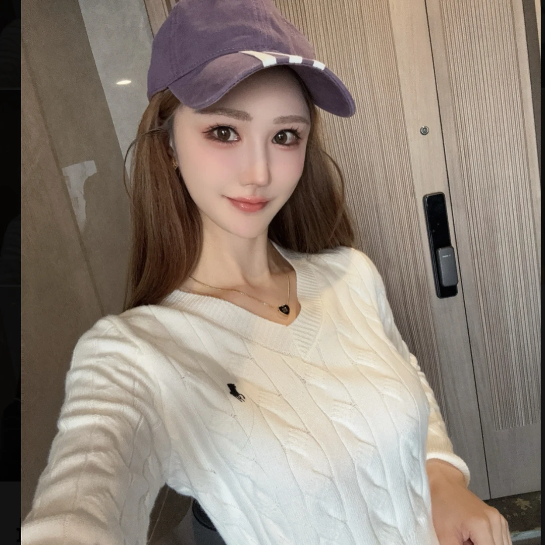 【VBB】秋季时尚百搭麻花针织毛衣网红