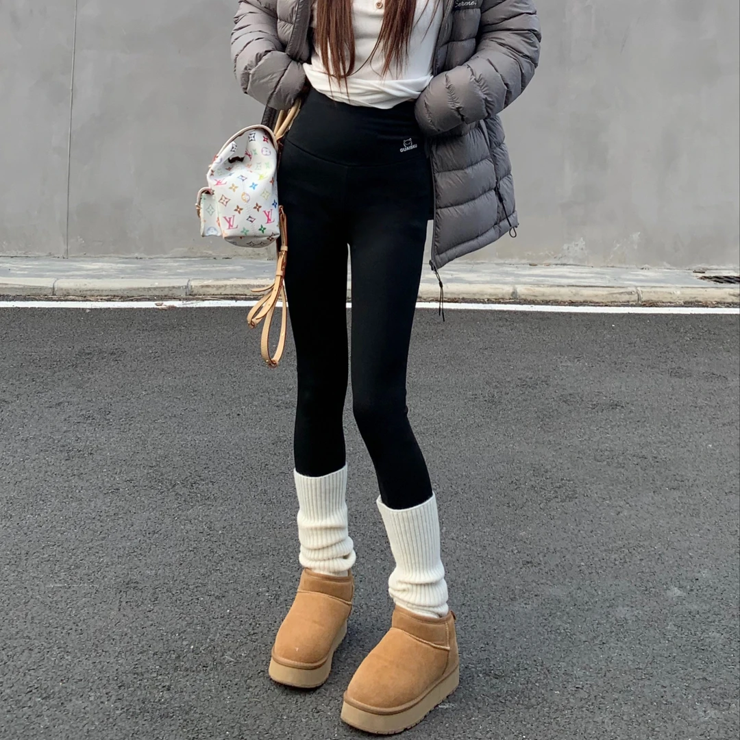 3MER  秋冬必备百搭显瘦加绒鲨鱼裤