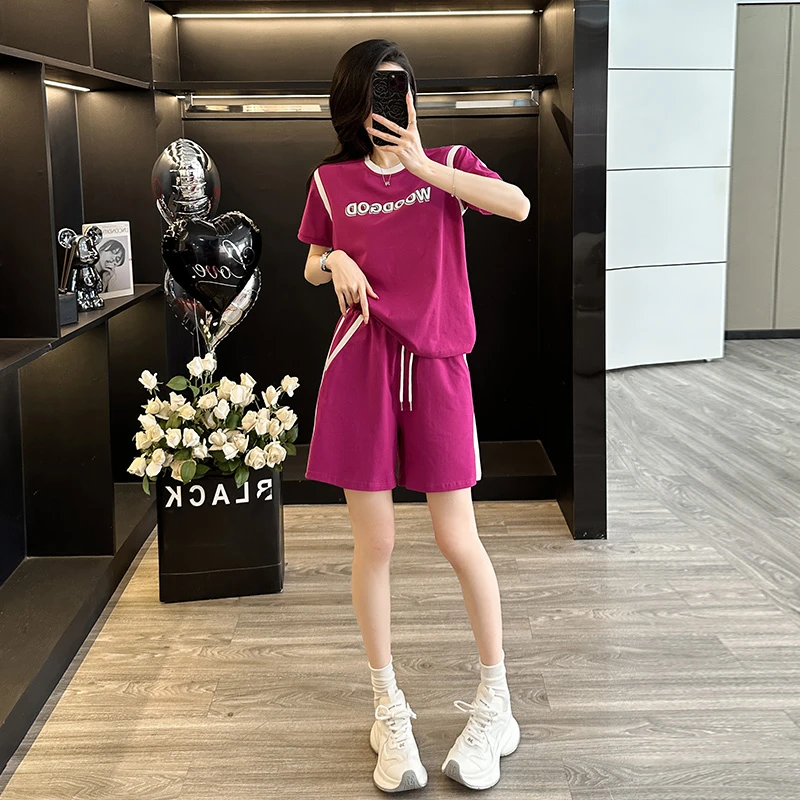 2025夏季新款休闲运动套装女时尚短袖短裤洋气玫红色设计感两件套
