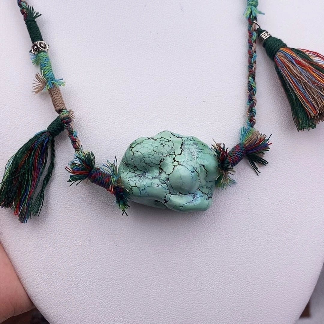 绿松石未镶嵌原矿