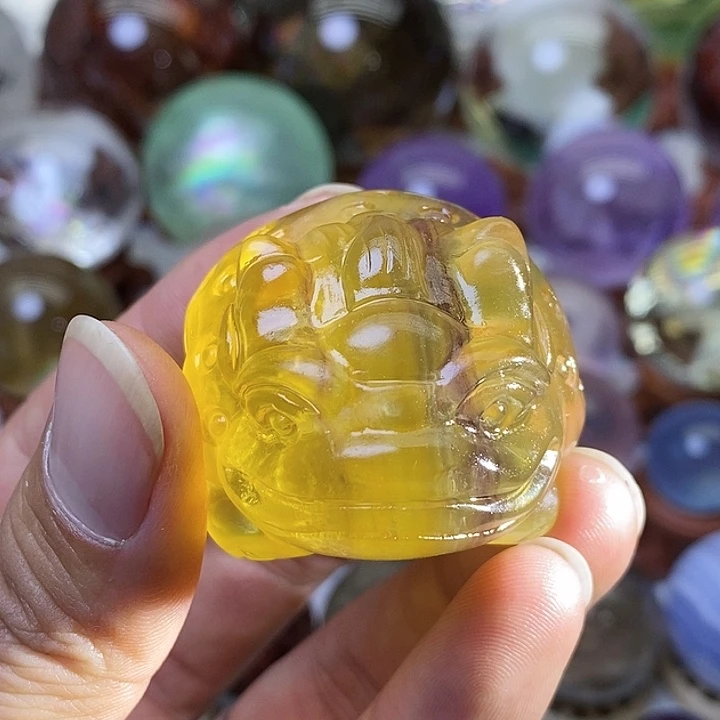 萤石萤石金蟾未镶嵌