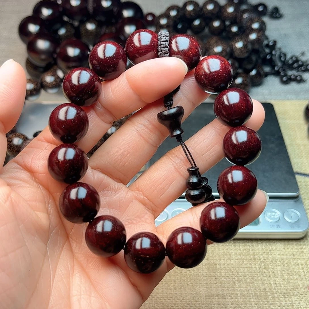 檀香紫檀（小叶紫檀）1.5 15颗