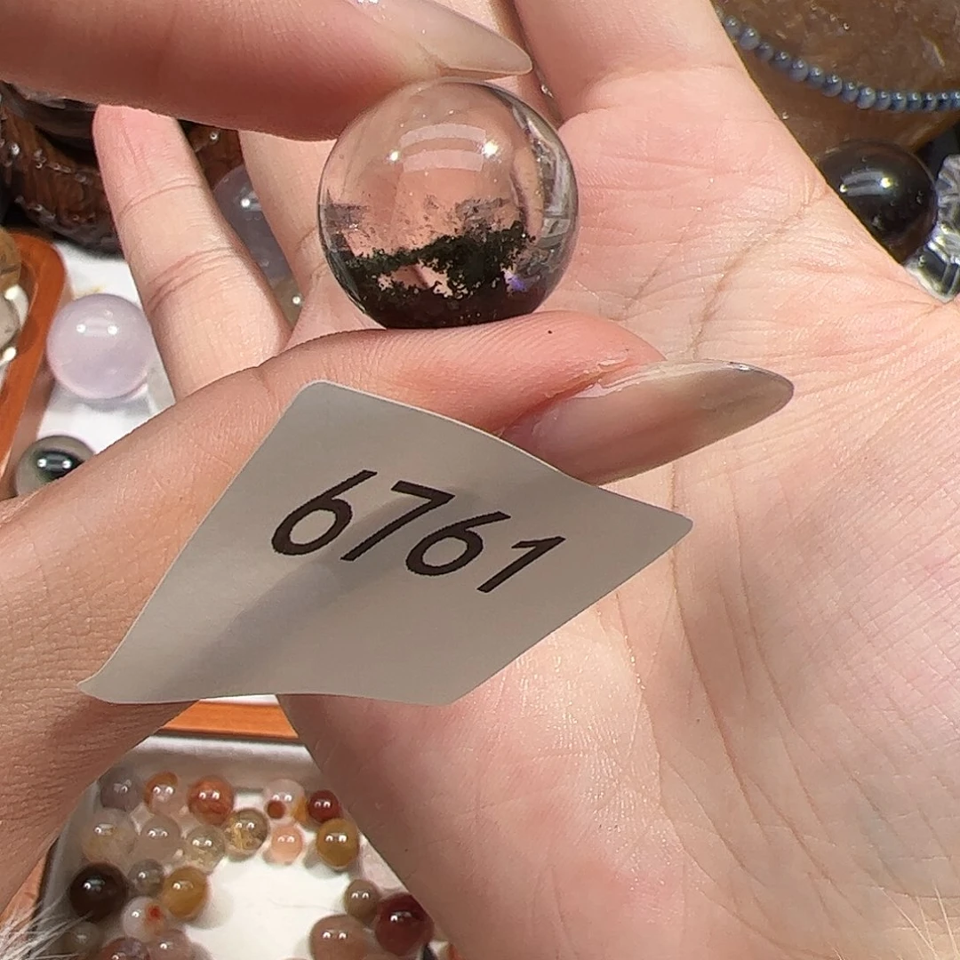 未镶嵌大型摆件（非配饰）水晶