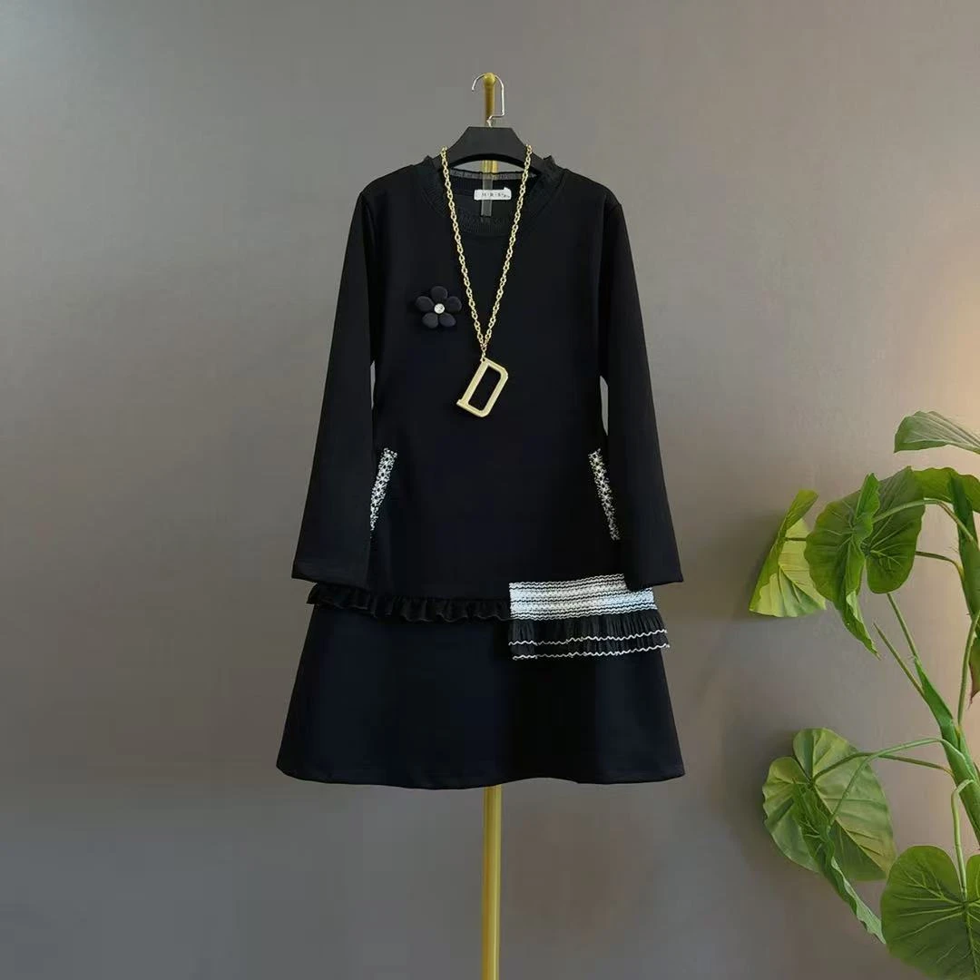 秋季通勤春季拼接中长裙连衣裙女士设计师显瘦蕾丝边高级洋气大码