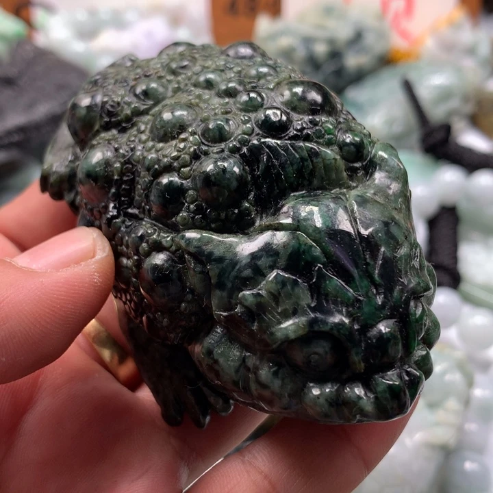 翡翠未镶嵌颈饰保真天然a货翡翠
