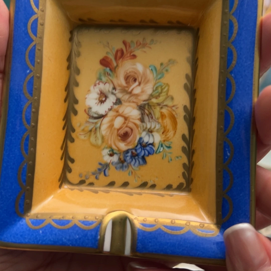 瓷片利摩日手绘烟缸