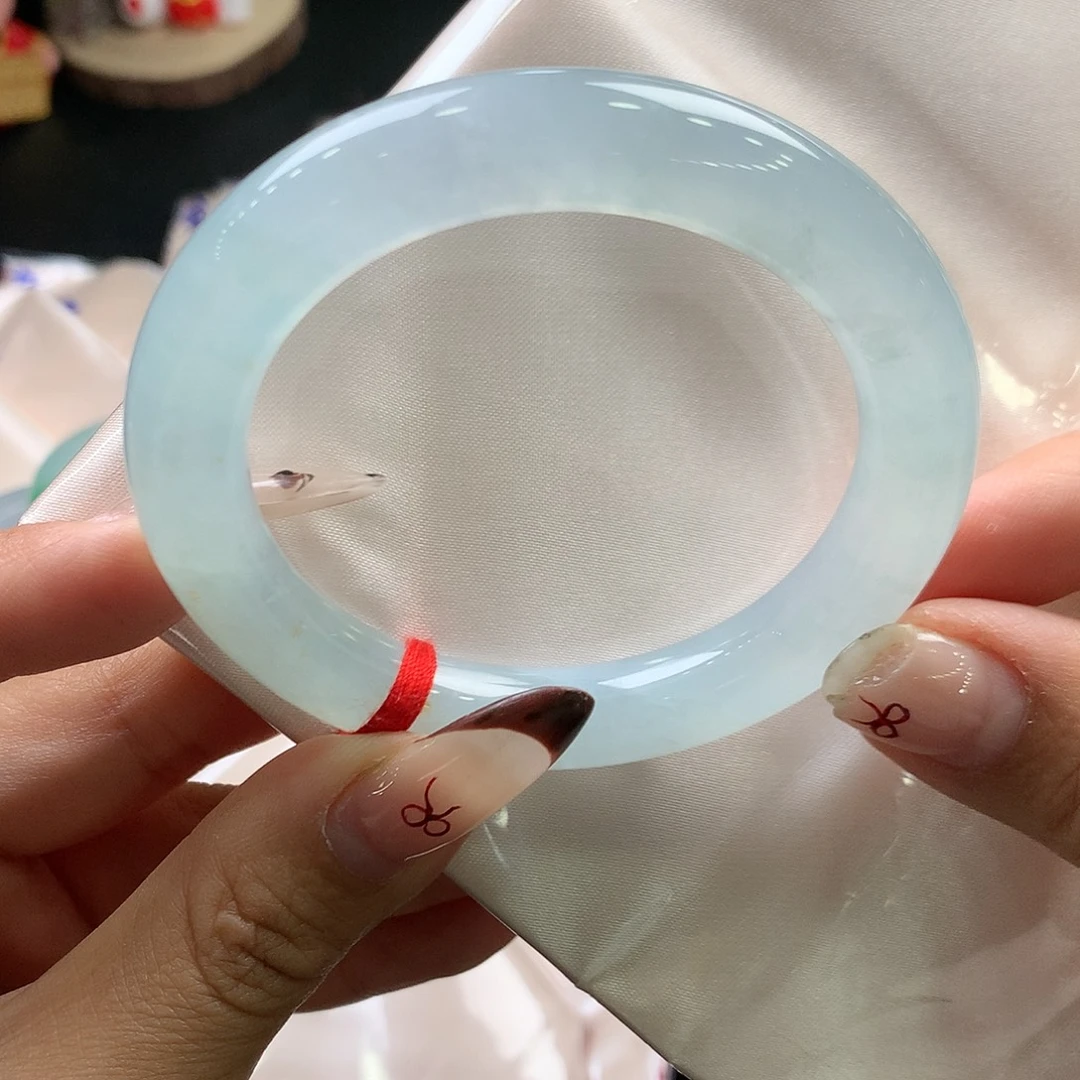 翡翠未镶嵌手镯（圆镯）44号