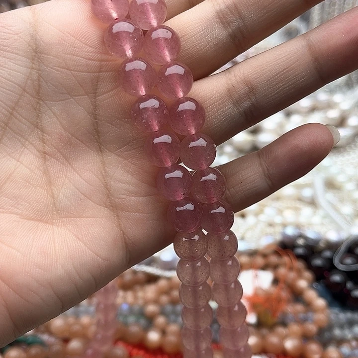 未镶嵌玛瑙/玉髓珠宝半成品一条10mm左右草莓晶