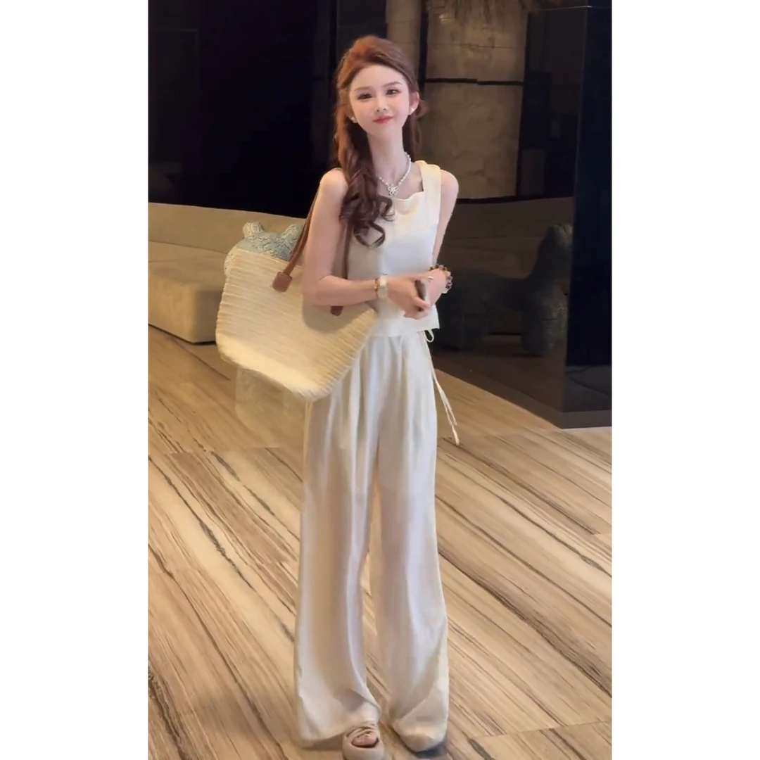 2025新款夏季今年流行漂亮高级感穿搭超好看上衣显瘦阔腿裤两件套