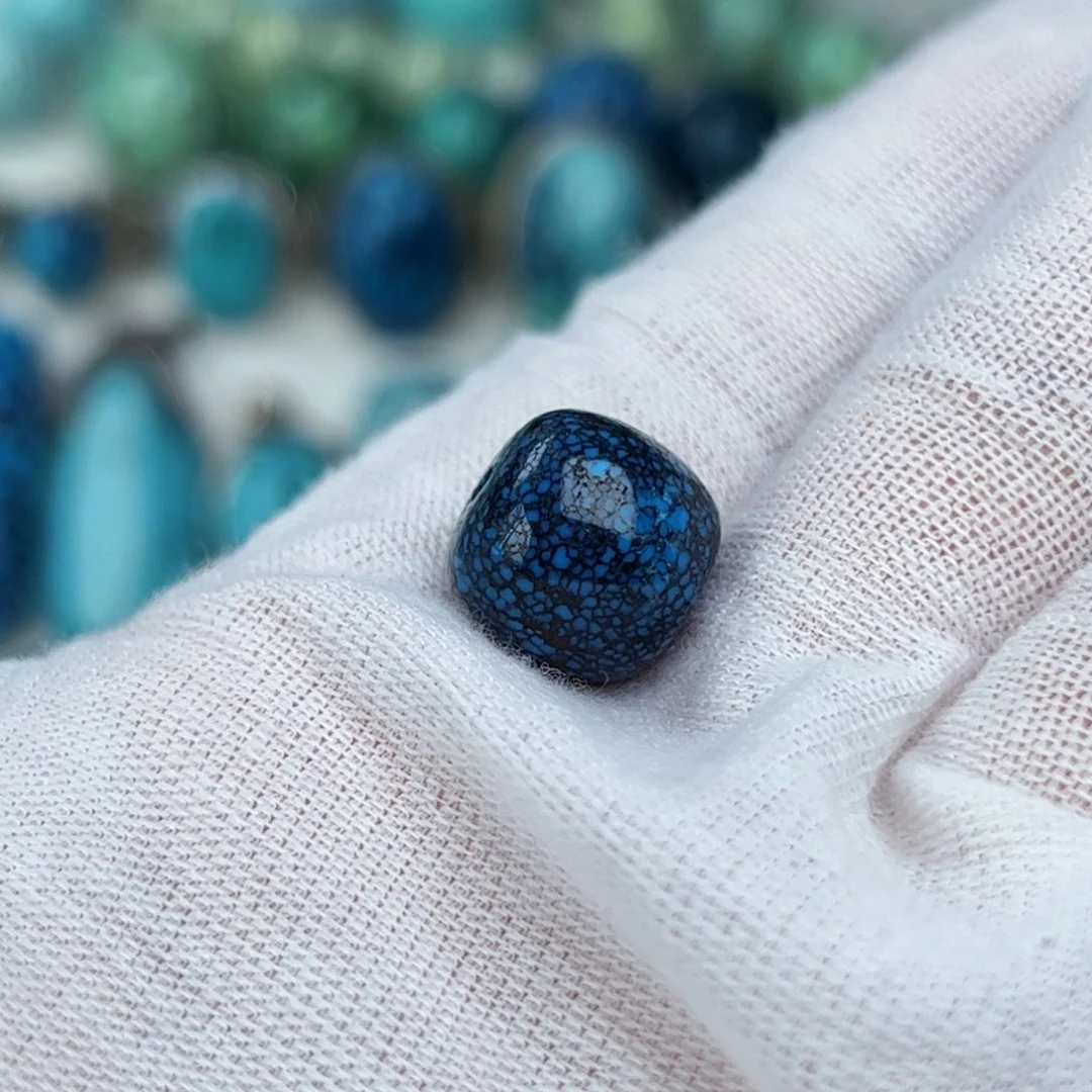 未镶嵌绿松石珠宝奇石张**嘛