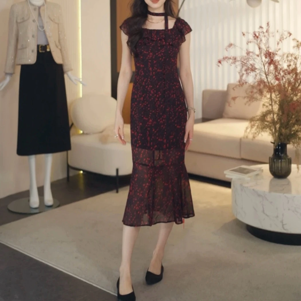 商场同款女装2025新款复古收腰显瘦修身碎花长款A字连衣裙150025