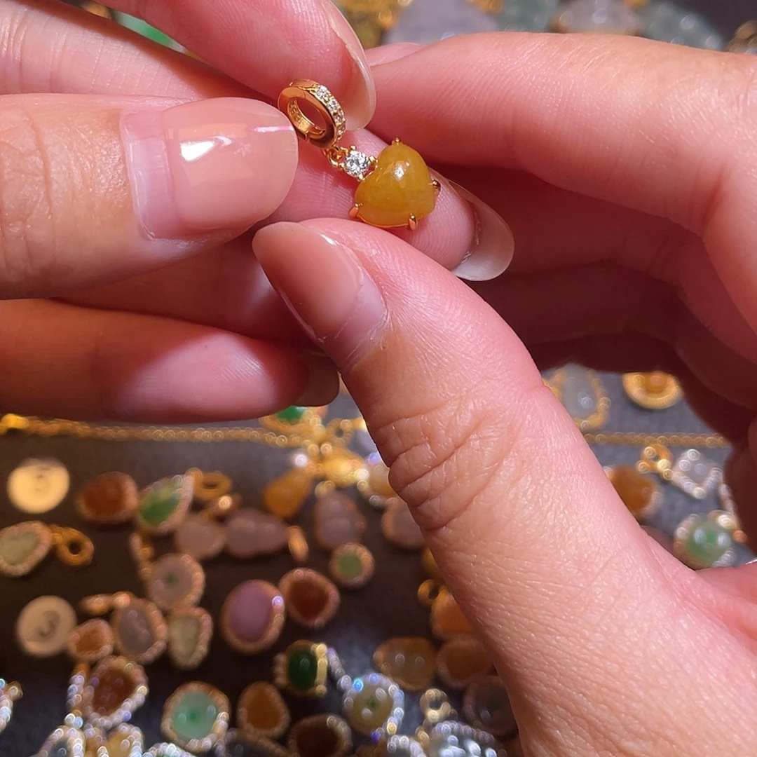 翡翠银S925镶嵌颈饰