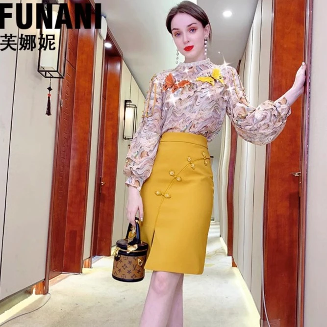 芙娜妮轻奢国内设计师品牌潮秋季新款时尚名媛轻奢上衣F2210249A