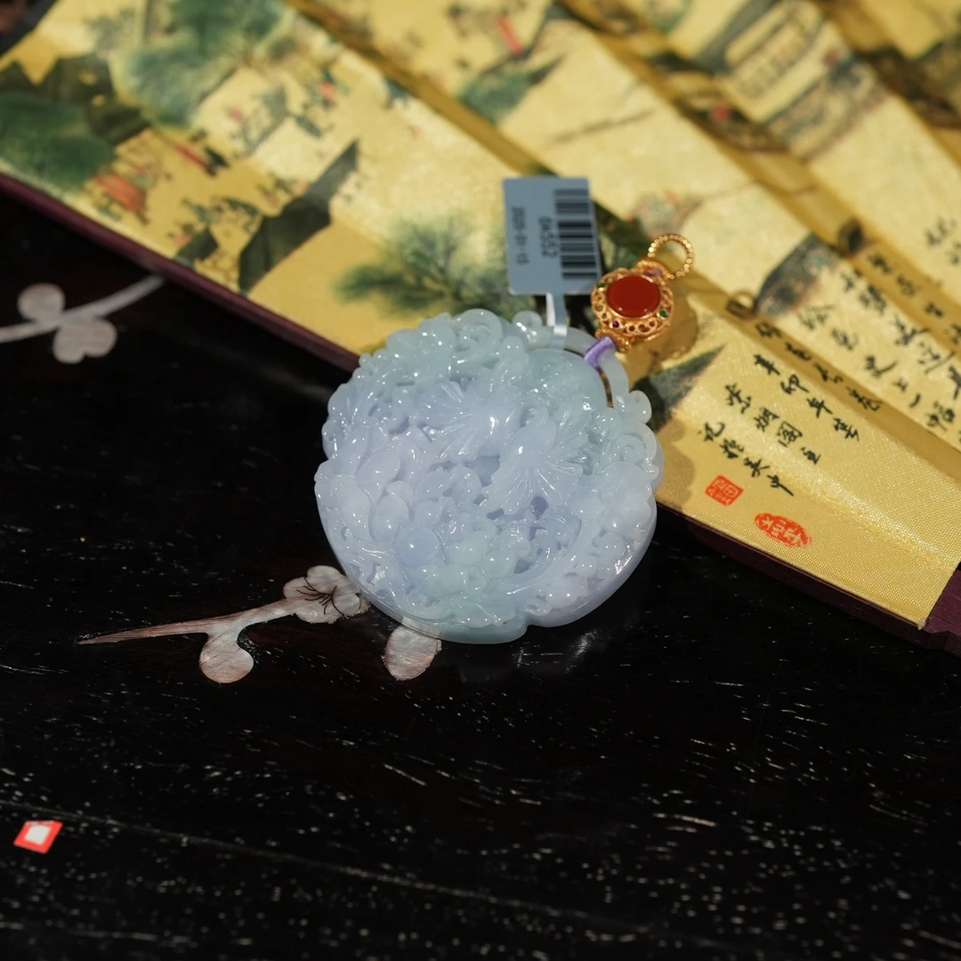 1.15香港王老板-翡翠吊坠6k552