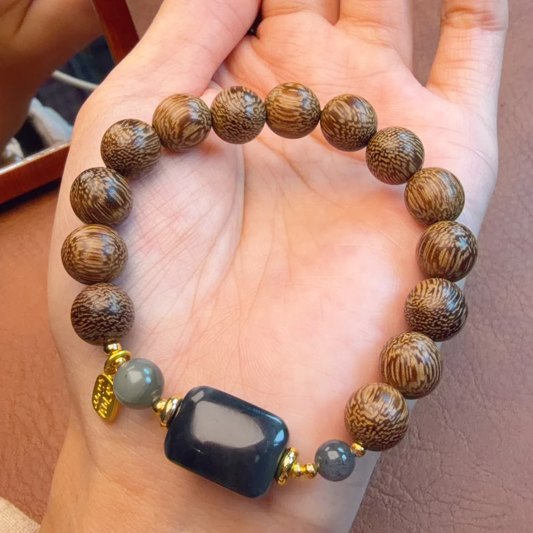 玉佳洋 和田玉青花方块沉香手链