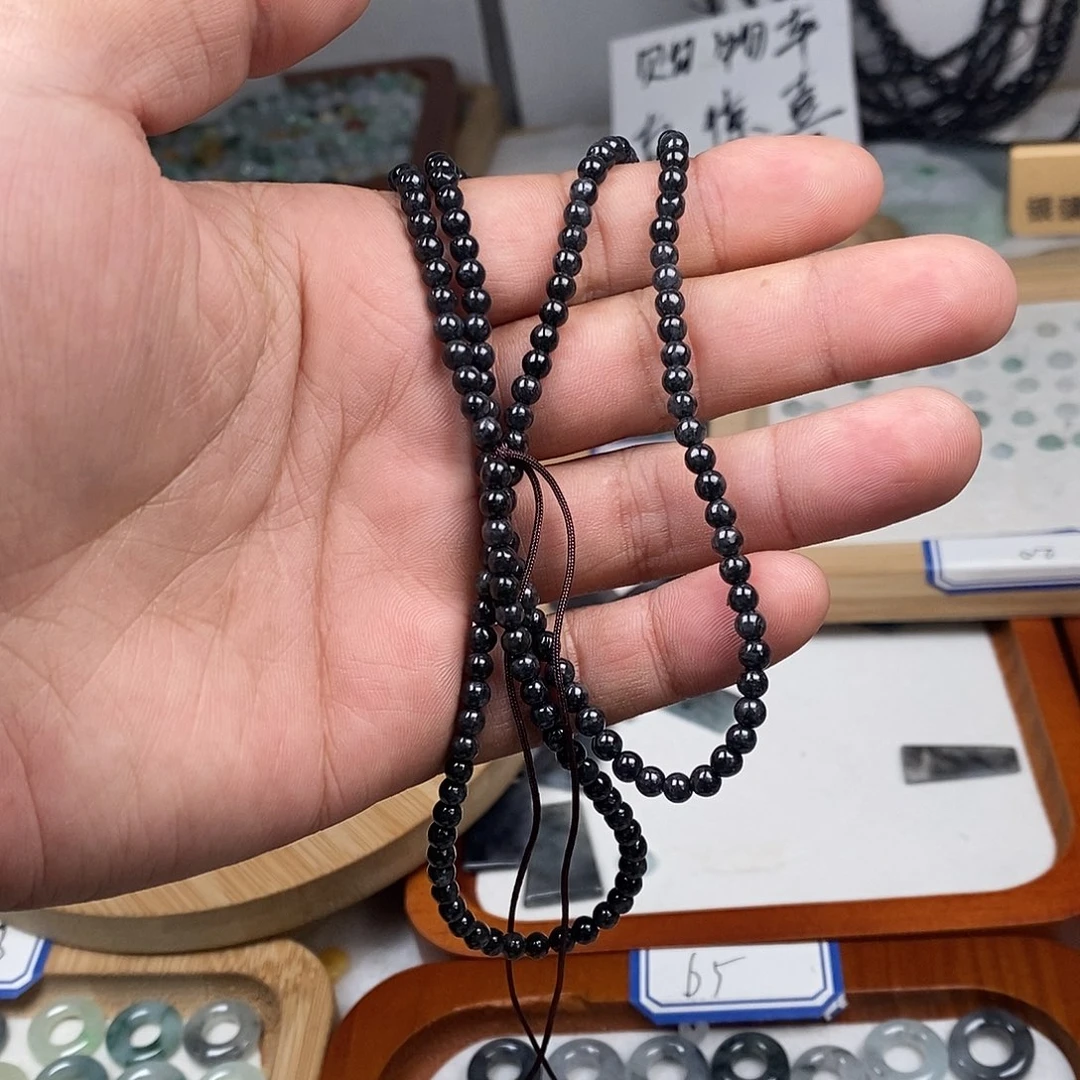 翡翠颈饰未镶嵌乌鸡小项链