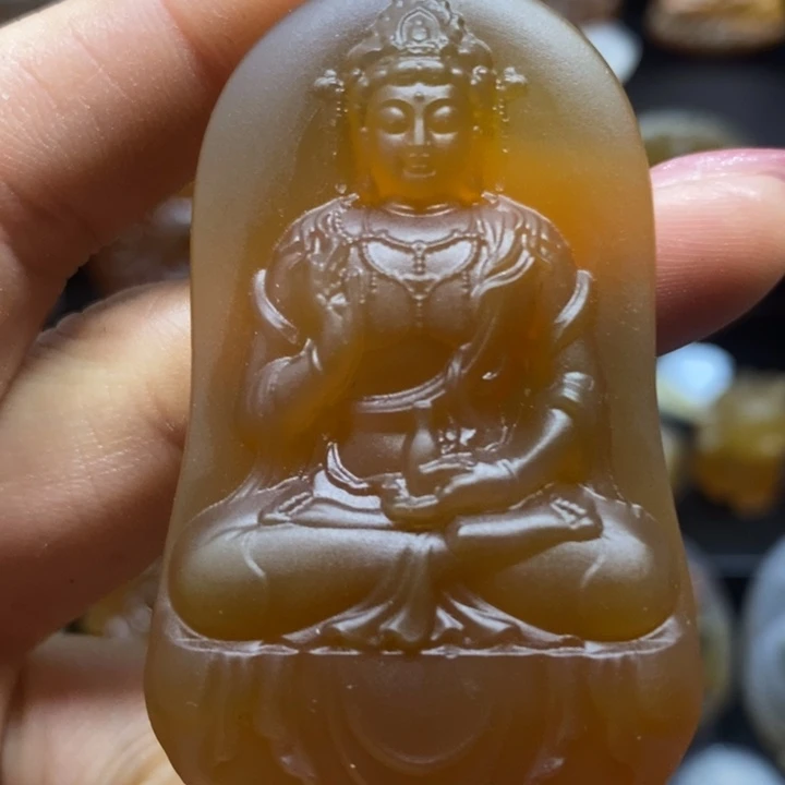 玛瑙/玉髓未镶嵌套链观音