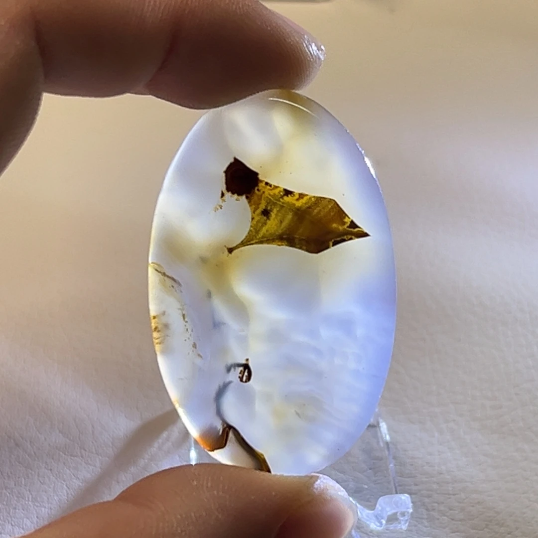 中***富玛瑙/玉髓未镶嵌颈饰