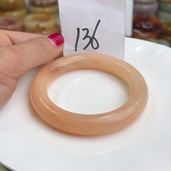 石英质玉圈口56.7未镶嵌