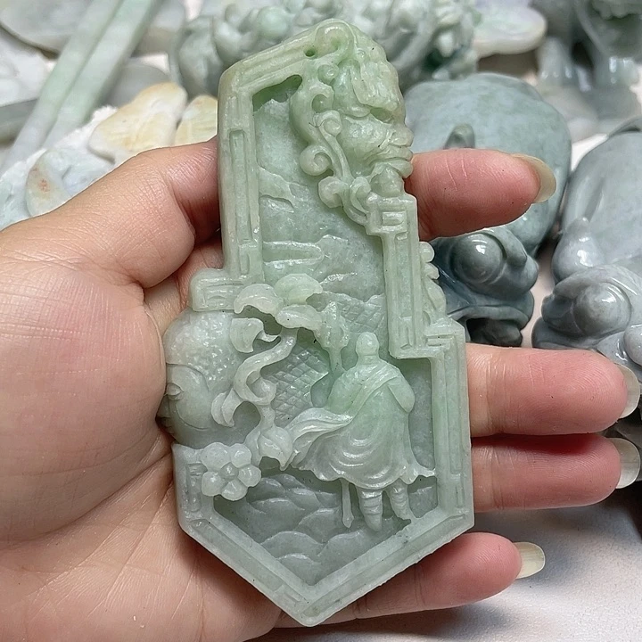 定制翡翠未镶嵌翡翠