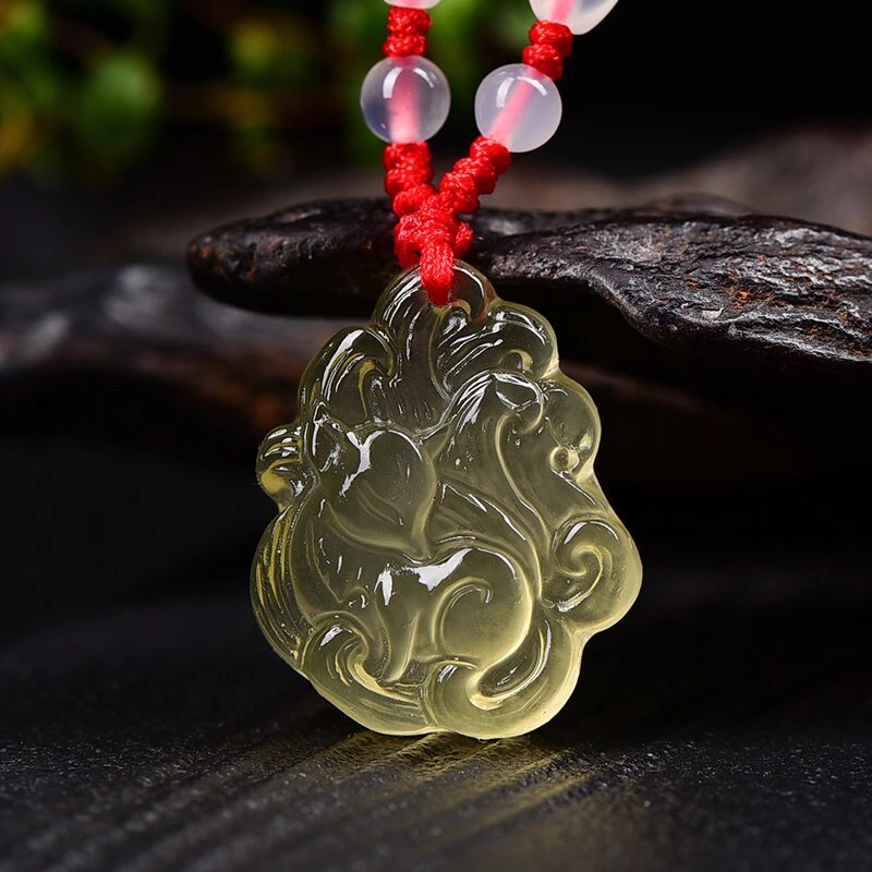 天然黄水晶回眸狐裸坠价格可做手牌雕刻时尚女款手链配件可做吊坠