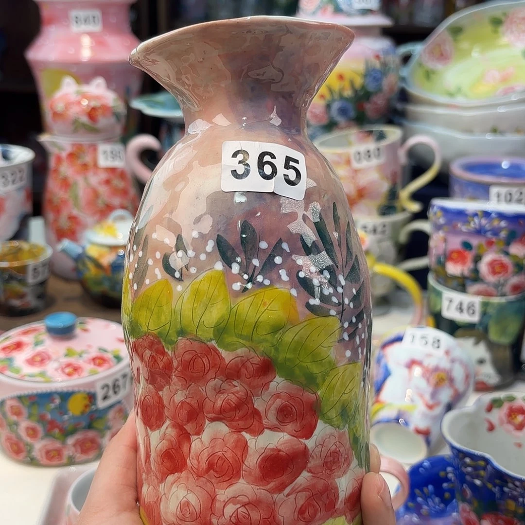 瓷片兔兔好e lv tu tu tu