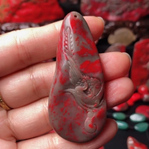 昌化鸡血石昌化鸡血石挂件