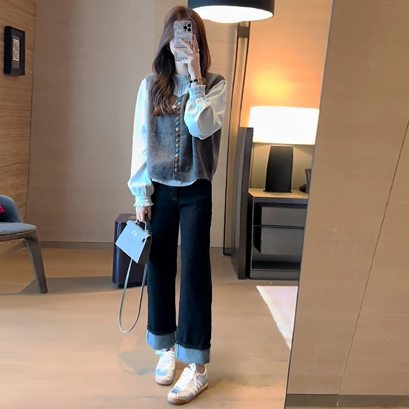 春装女2025年新款时尚套装法式设计感长袖衬衫针织马甲阔腿牛仔裤