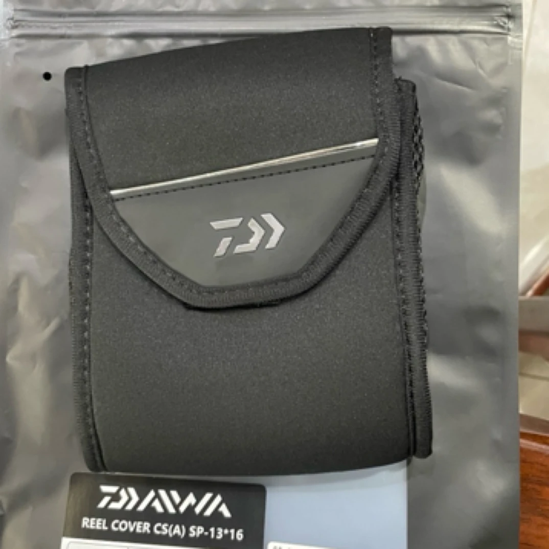 达瓦 正品渔轮包