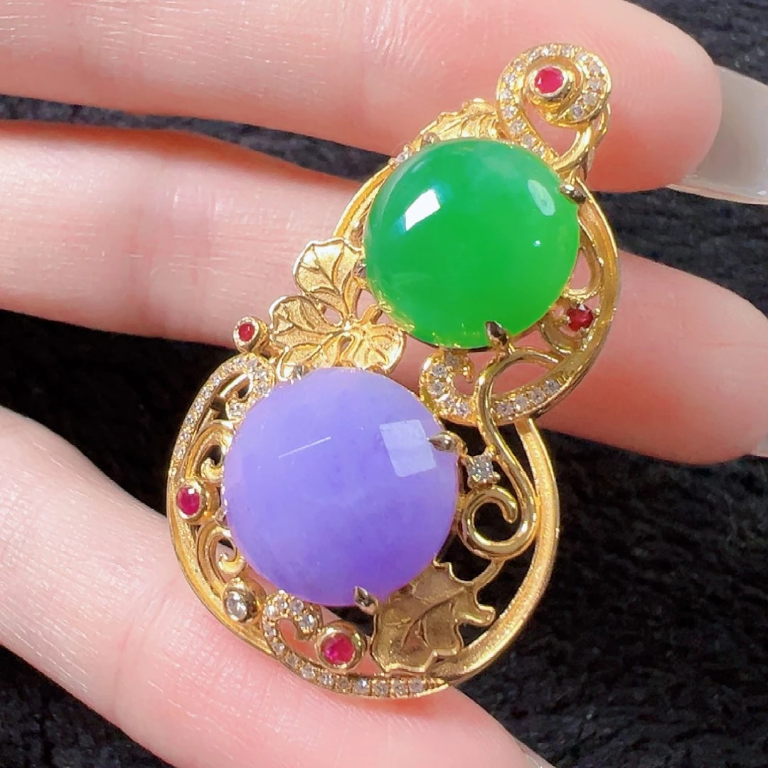 翡翠18K金镶嵌颈饰签收后24小时鉴赏期，过时不退