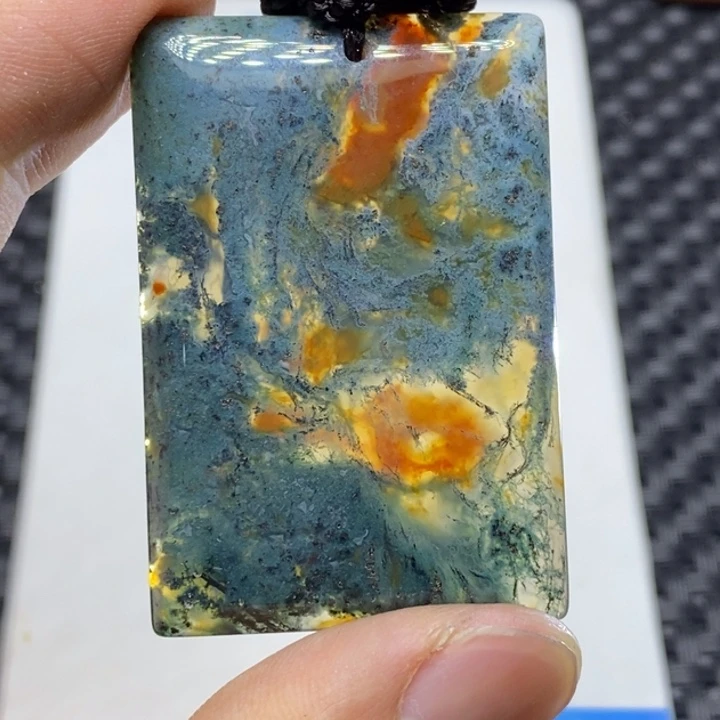 玛瑙/玉髓颈饰未镶嵌L
