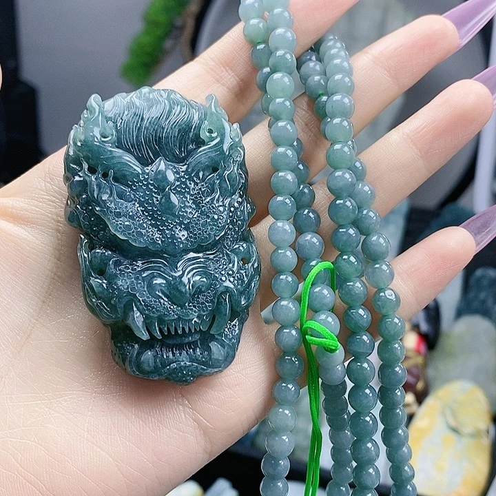 定制翡翠未镶嵌变*龙翡翠