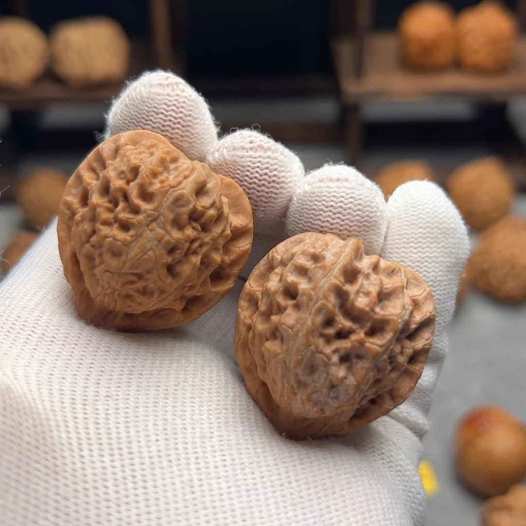 桃核吊坠野生小帽32.32.35