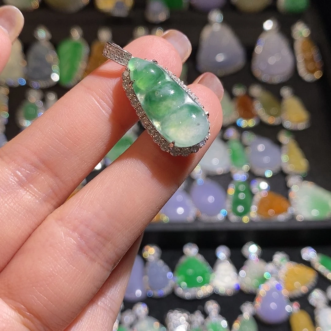 颈饰银S925镶嵌翡翠天然翡翠