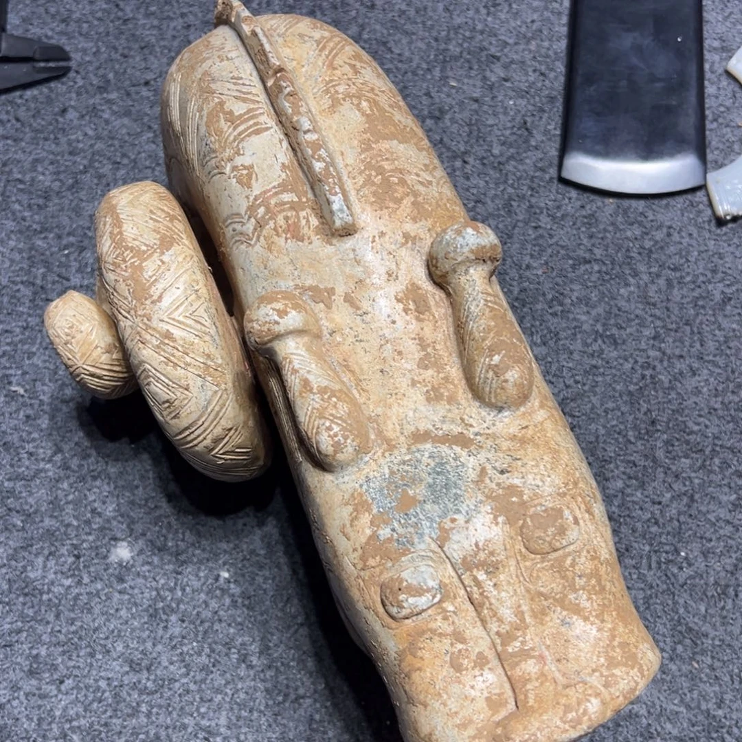 北***狼和田玉未镶嵌挂件
