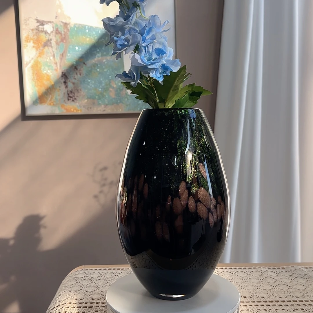 琉璃黑色洒金琉璃花瓶