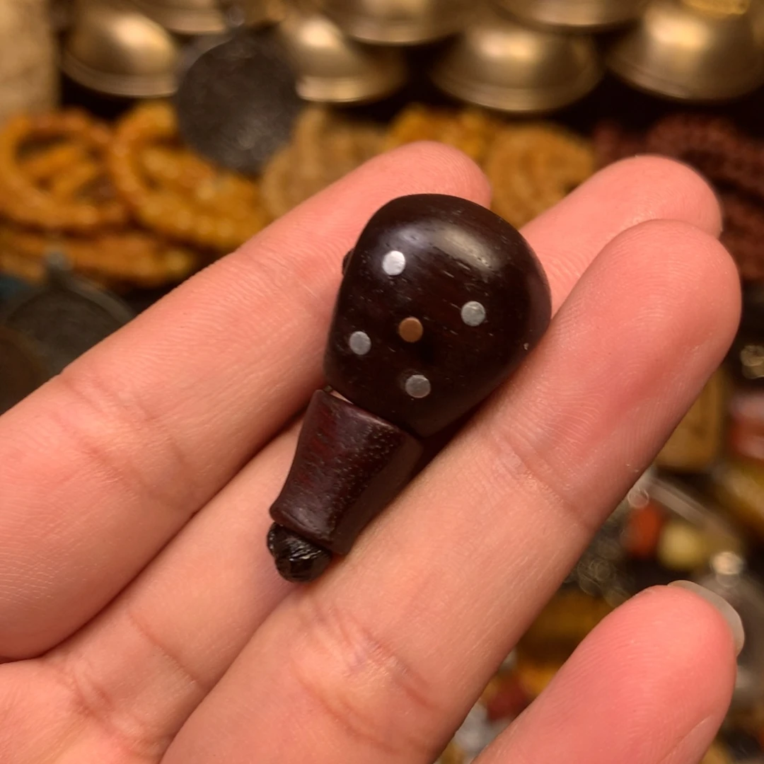 泥塑娘啦擦擦骰子