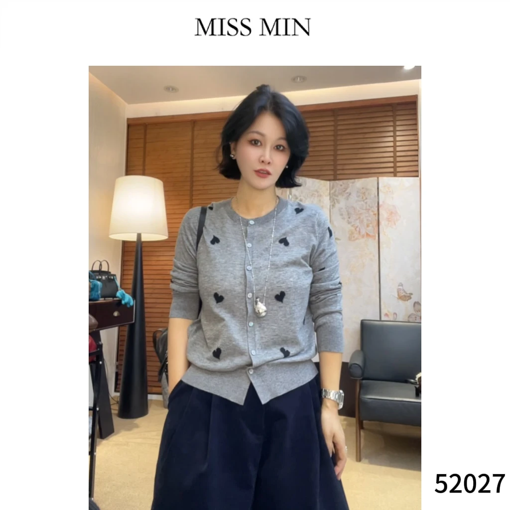 MISS MIN【心心相印】爱心提花单排扣微奢服装百搭显瘦上衣 52027