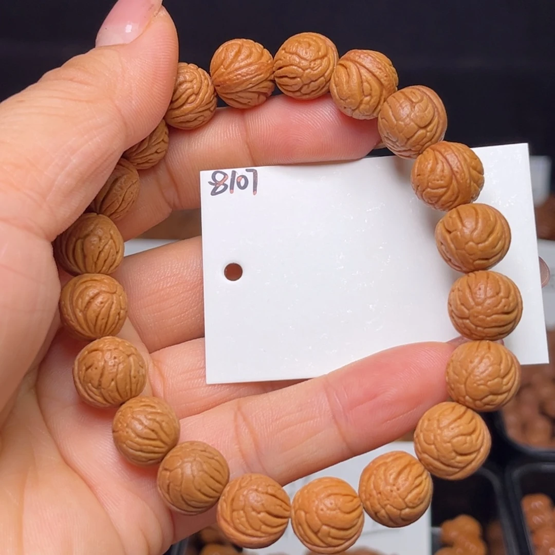 手串桃核满天星12左右成品