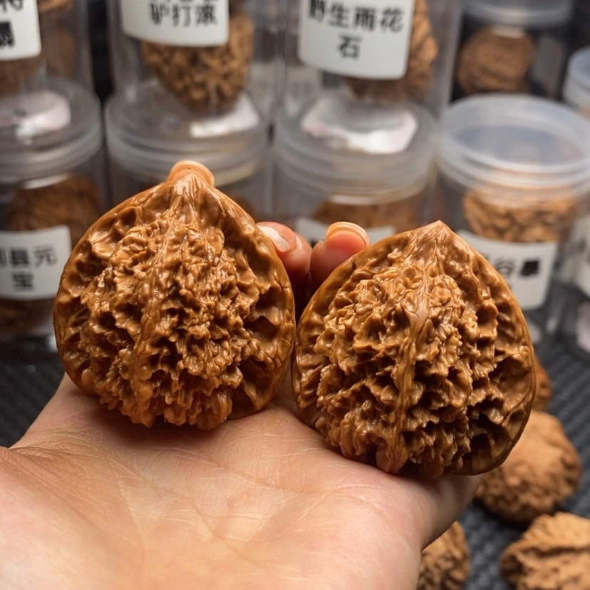 【闪购商品】文玩核桃吊坠满天星41
