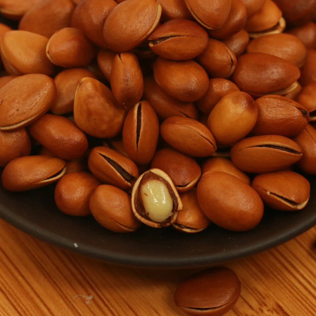 新货开口松大颗粒年货手剥坚果网红孕妇零食干果